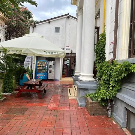 Piata Uniri Cozy Inn-2